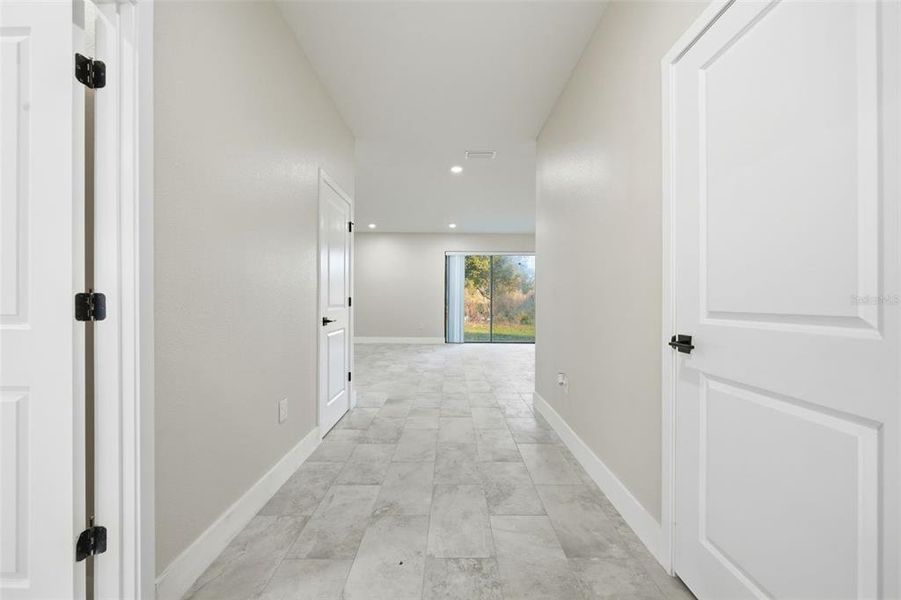 Spacious, unfurnished interior of a new home in , Orlando (Image 34). Spacious, unfurnished interior of a new home in , Orlando (Image 34).
