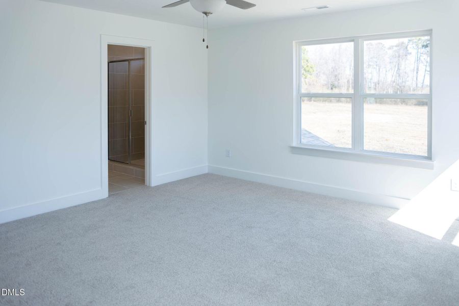 57 Riverfall_OwnersSuite2