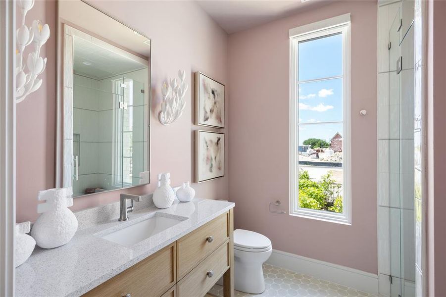 Furnished interior view inside a new home in , Fort Worth (Image 5).