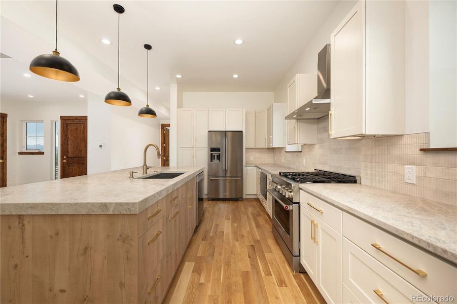 Furnished interior view inside a new home in , Granby (Image 19).