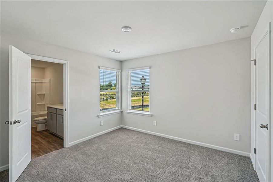 Spacious, unfurnished interior of a new home in Artisan Walk, Fairburn (Image 21).