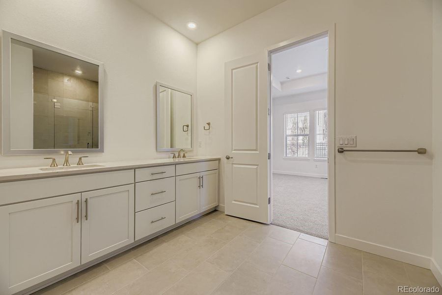 Furnished interior view inside a new home in Red Rocks Ranch: The Grand Collection, Morrison (Image 4). Furnished interior view inside a new home in Red Rocks Ranch: The Grand Collection, Morrison (Image 4).