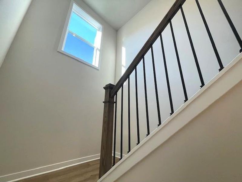 Spacious, unfurnished interior of a new home in Ponderosa Farms Estates, Gainesville (Image 22).