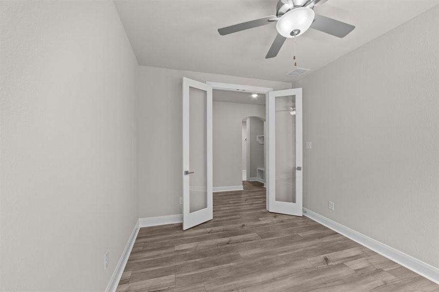 Spacious, unfurnished interior of a new home in Highwoods, Fort Worth (Image 14). Spacious, unfurnished interior of a new home in Highwoods, Fort Worth (Image 14).