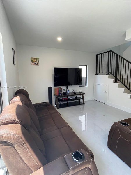 Furnished interior view inside a new home in , Florida City (Image 7).