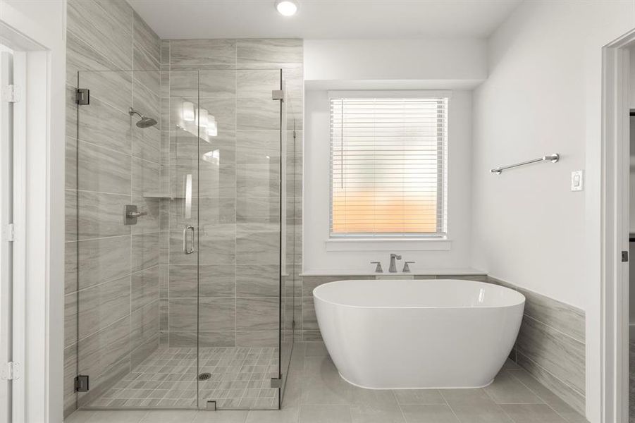 18. 2405 Parkway - Bath (2) 18. 2405 Parkway - Bath (2)