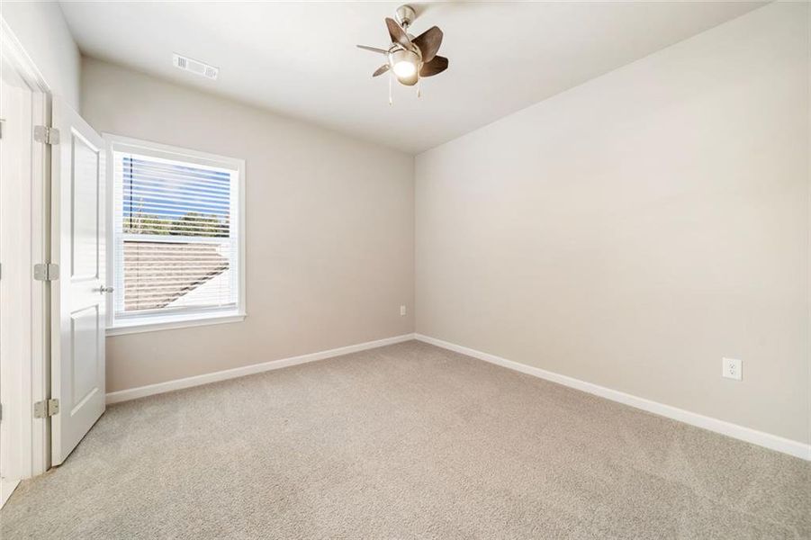 Spacious, unfurnished interior of a new home in , Lawrenceville (Image 24).