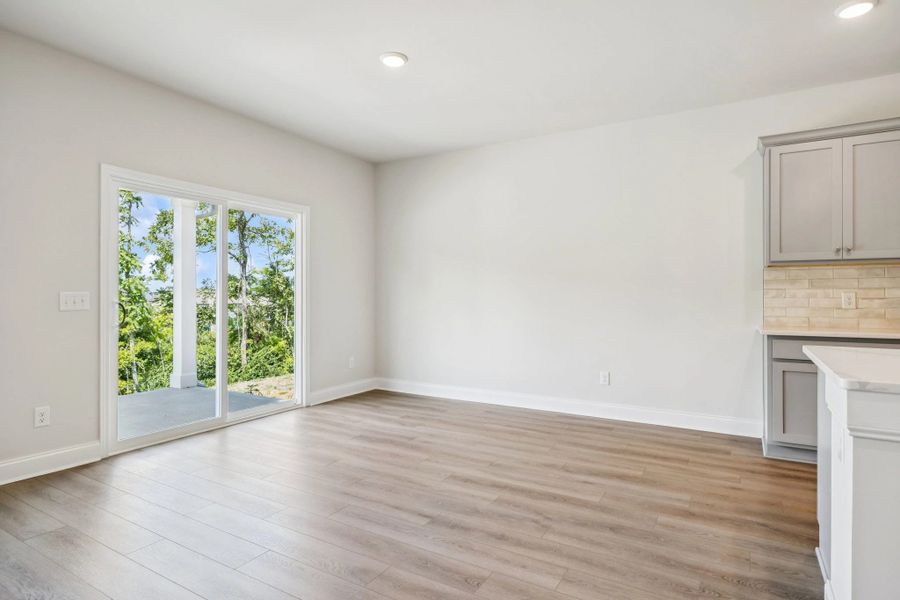 Dining Area | For representation purposes only. Options and layout may vary by community and home plan.