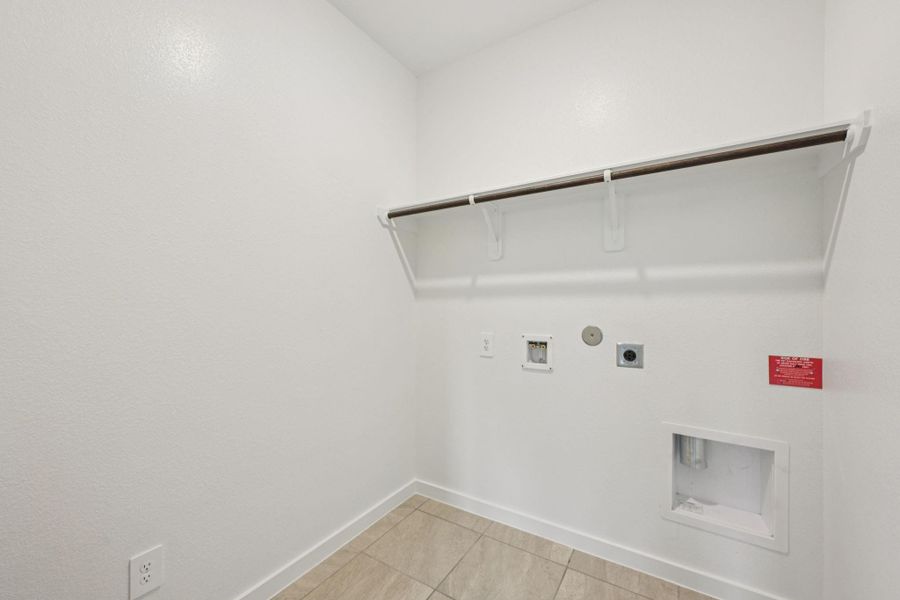 Spacious, unfurnished interior of a new home in Landing Meadows - Traditional Series, New Caney (Image 12). Spacious, unfurnished interior of a new home in Landing Meadows - Traditional Series, New Caney (Image 12).