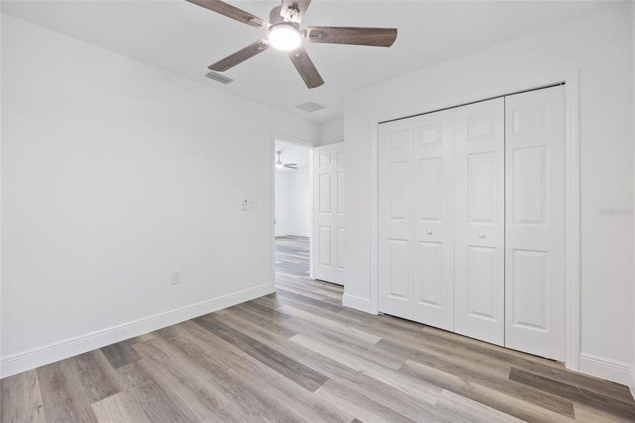 Spacious, unfurnished interior of a new home in , Summerfield (Image 14).