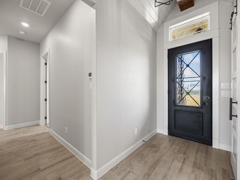 Spacious, unfurnished interior of a new home in , Decatur (Image 27).