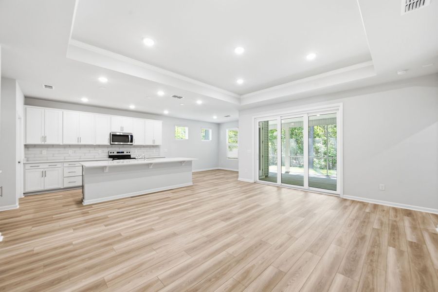Spacious, unfurnished interior of a new home in Grand Arbor, Blythewood (Image 18). Spacious, unfurnished interior of a new home in Grand Arbor, Blythewood (Image 18).