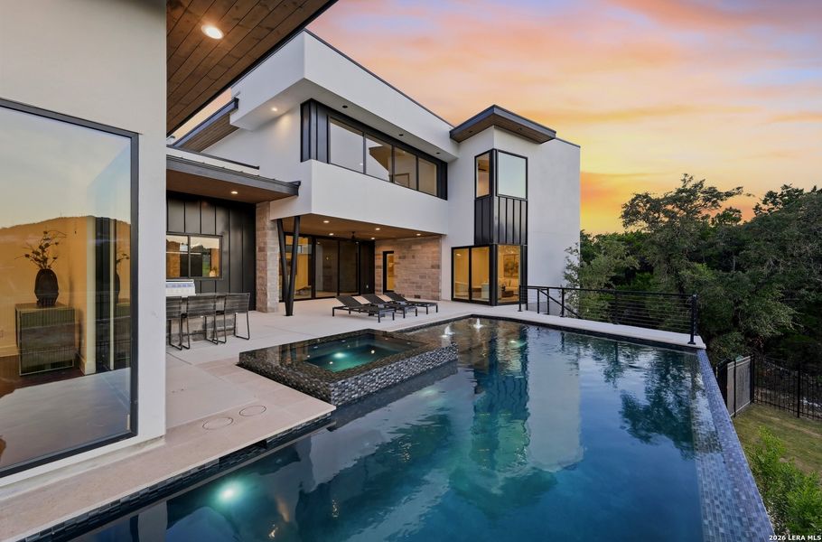 Exterior details and patio area of a home in , San Antonio (Image 40).