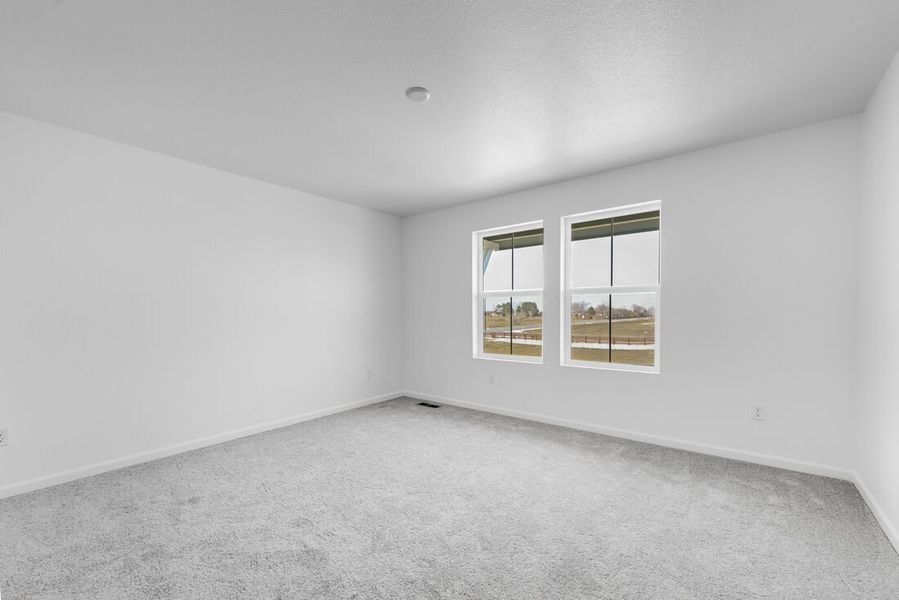 Spacious, unfurnished interior of a new home in Farmlore, Brighton (Image 14).