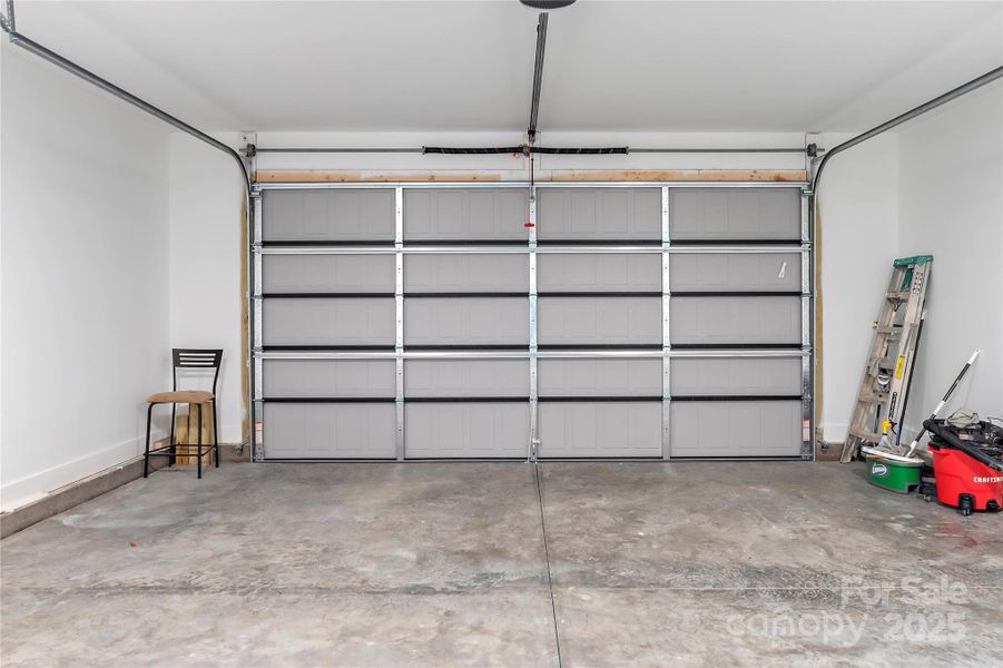 Image 21 of a home in .