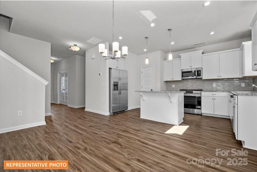 Image 24 of a home in Green Acres.