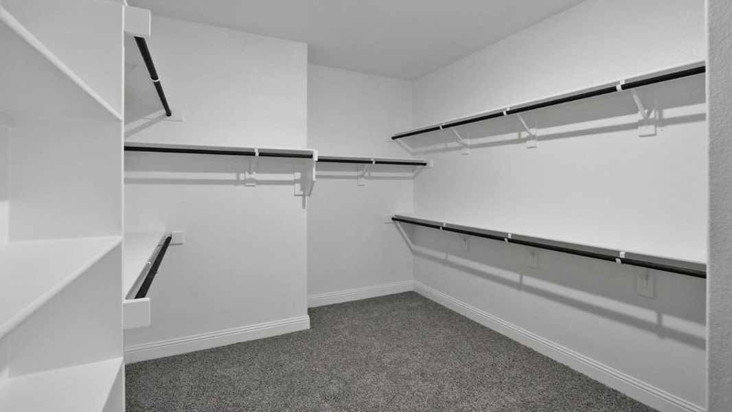 Spacious, unfurnished interior of a new home in The Landing at Hidden Lakes, McKinney (Image 14).