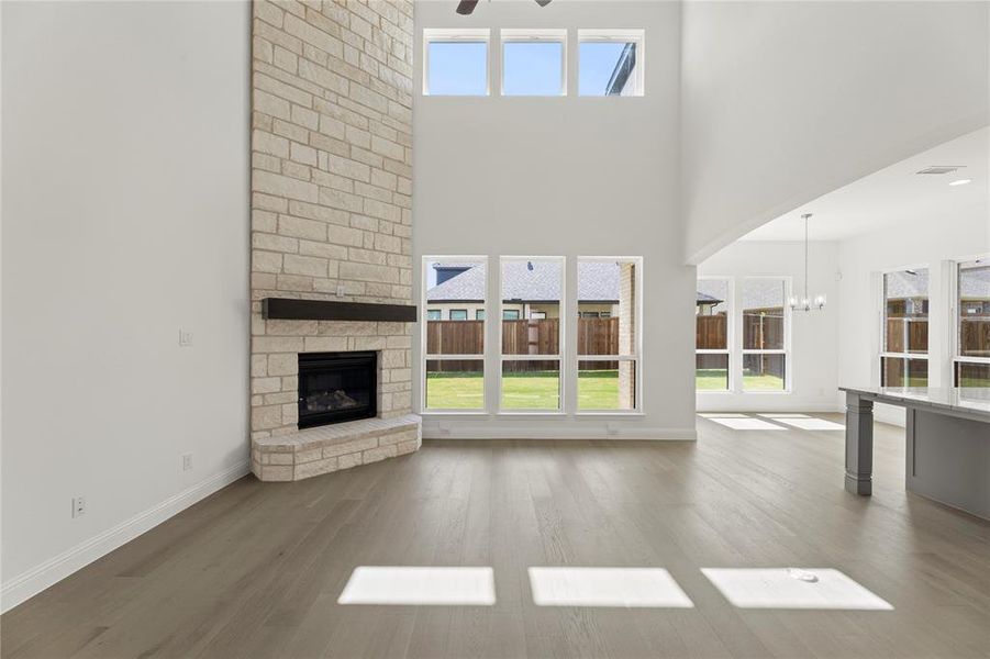 007. 1805 Gem - Family