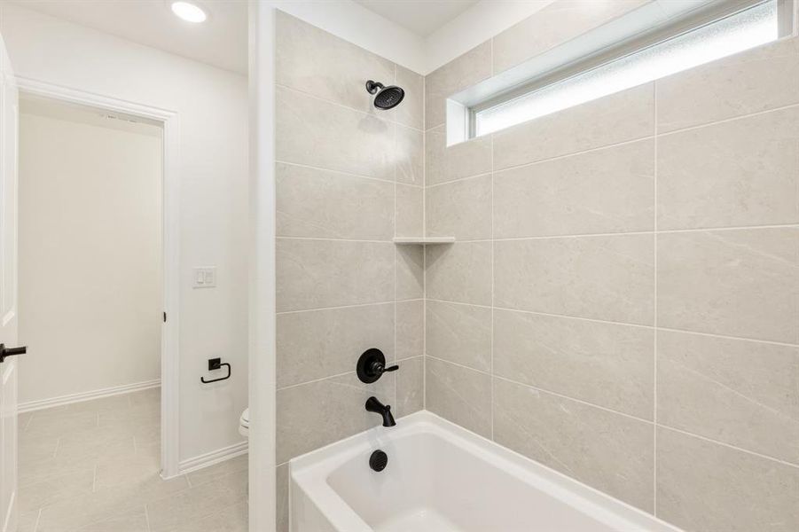 Furnished interior view inside a new home in Creekview Meadows, Pilot Point (Image 8). Furnished interior view inside a new home in Creekview Meadows, Pilot Point (Image 8).