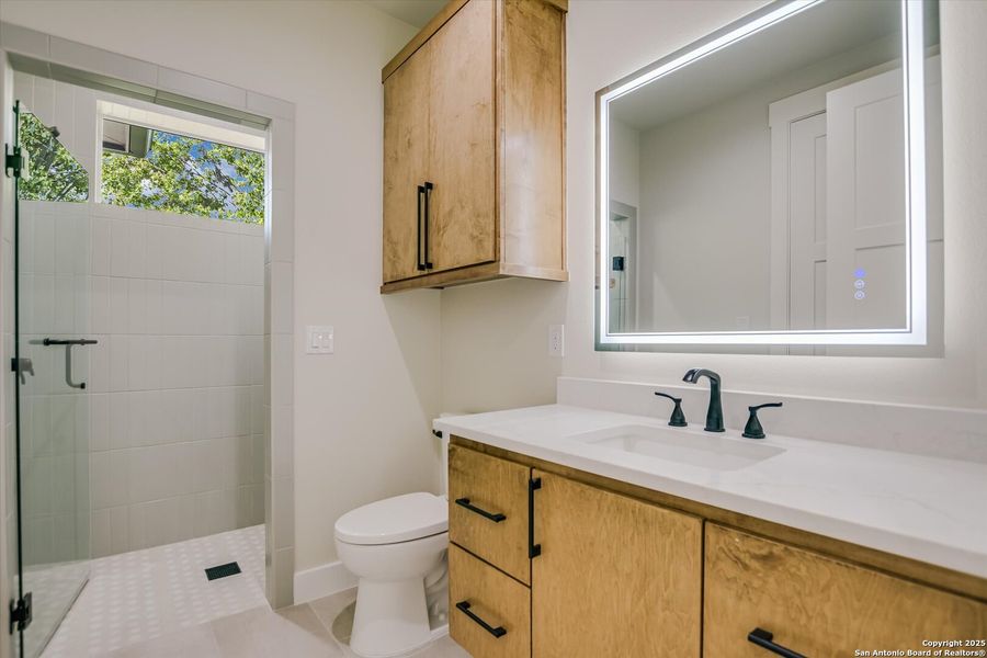 Furnished interior view inside a new home in , Kingsland (Image 6).