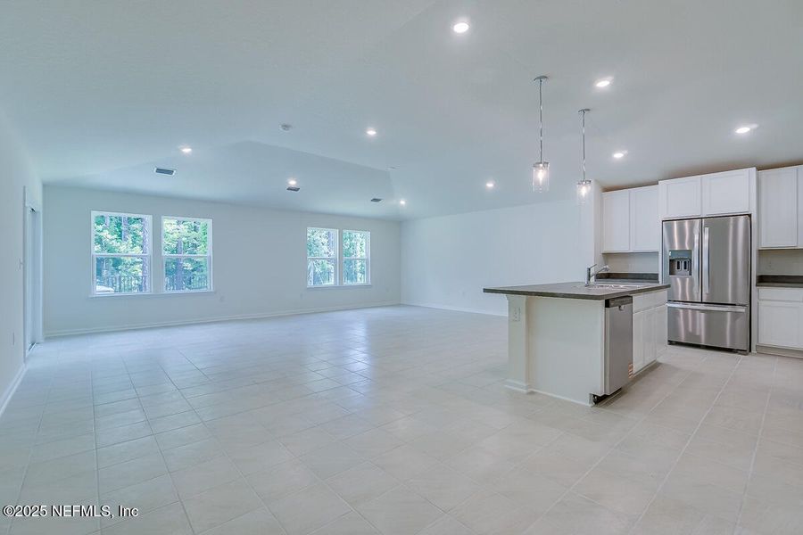 Image 20 of a home in Anabelle Island - Classic Series.