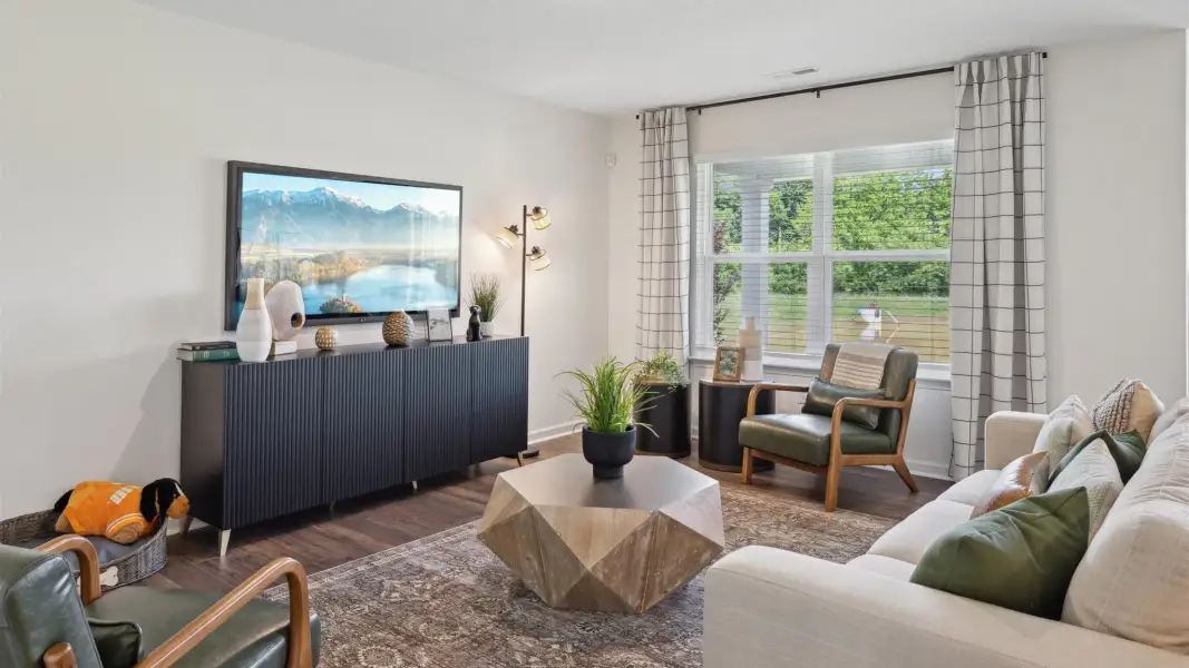 Furnished interior view inside a new home in Creekside Ridge, Dandridge (Image 18).