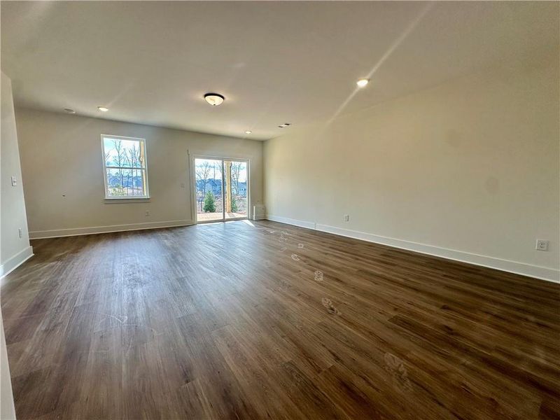 Spacious, unfurnished interior of a new home in Twin Lakes, Hoschton (Image 26).