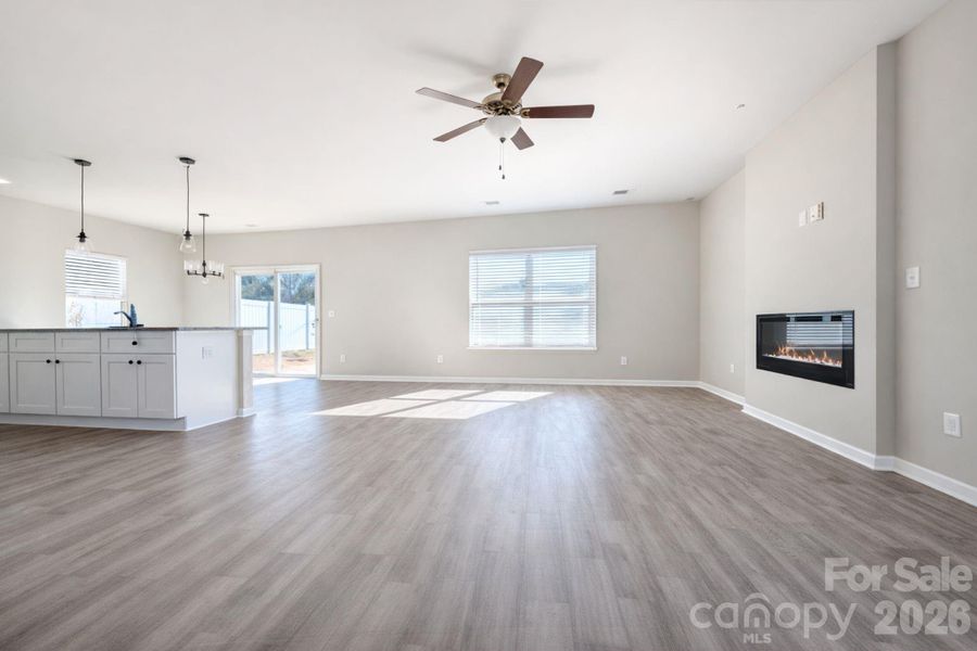 Spacious, unfurnished interior of a new home in , Charlotte (Image 16).