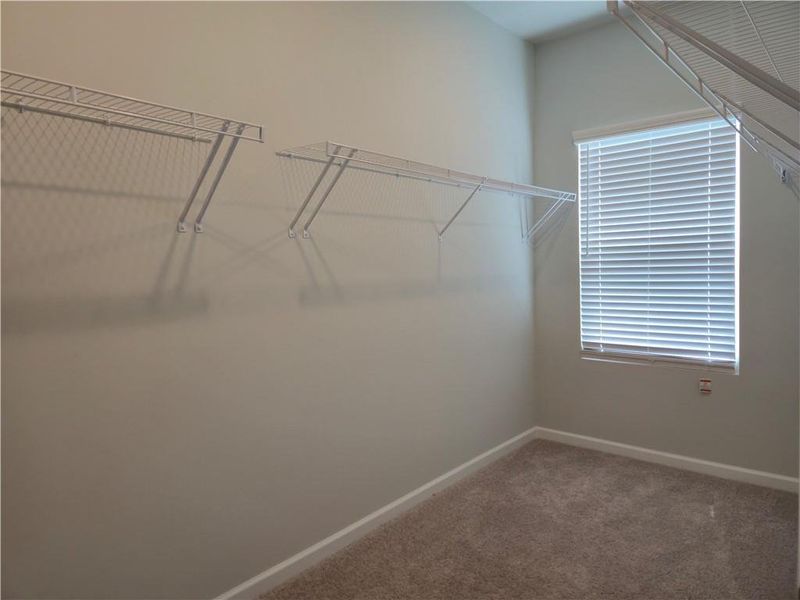 Spacious, unfurnished interior of a new home in , Grayson (Image 12).