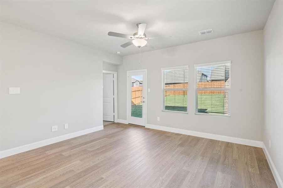 Photo is not of the actual home, but is an inspirational photo of builder’s model home and may depict options, furnishings, and/or decorator features that are not included.