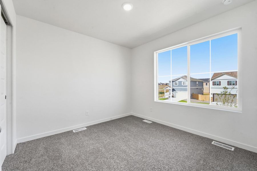 Spacious, unfurnished interior of a new home in Granary, Johnstown (Image 22).