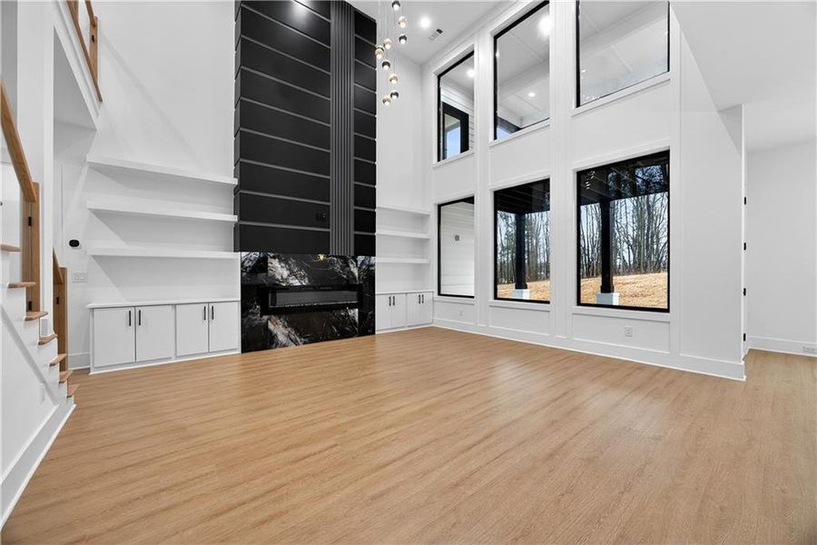 Spacious, unfurnished interior of a new home in , Auburn (Image 20).