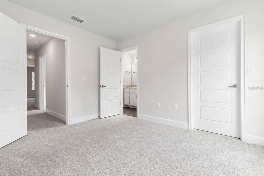 Spacious, unfurnished interior of a new home in Palm Coast, Palm Coast (Image 14).