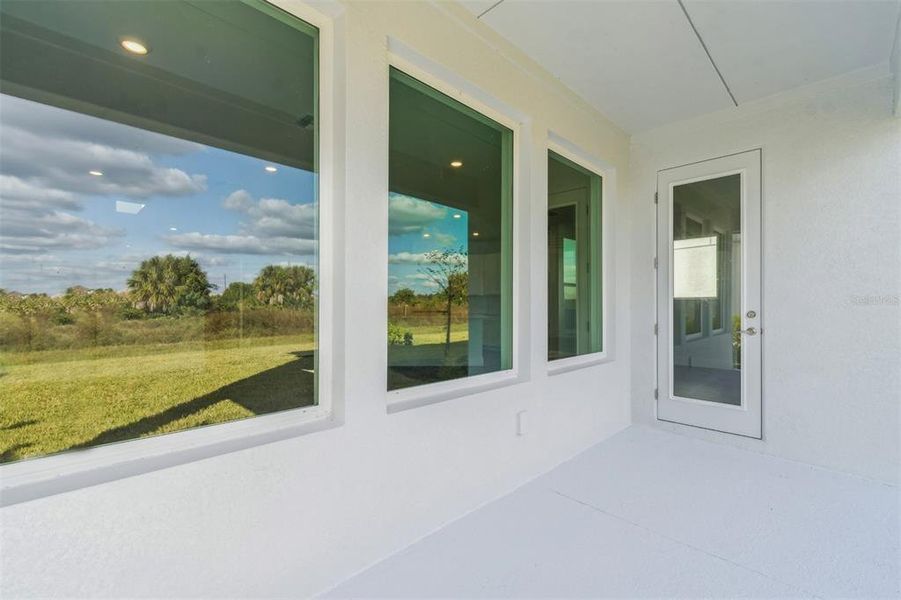 Exterior details and patio area of a home in Vistera of Venice – Garden Series, Nokomis (Image 24).