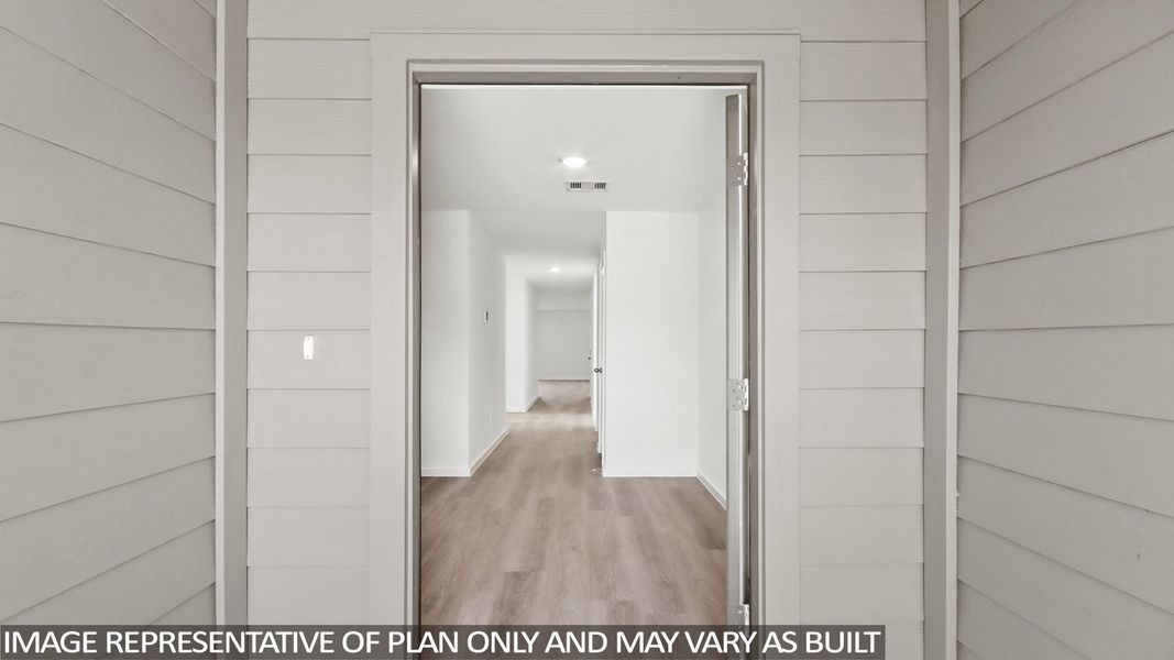 Image 22 of a home in Sunterra Lakes.