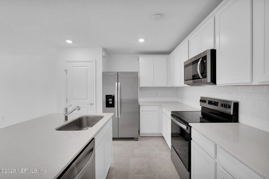 Furnished interior view inside a new home in , Jacksonville (Image 5).