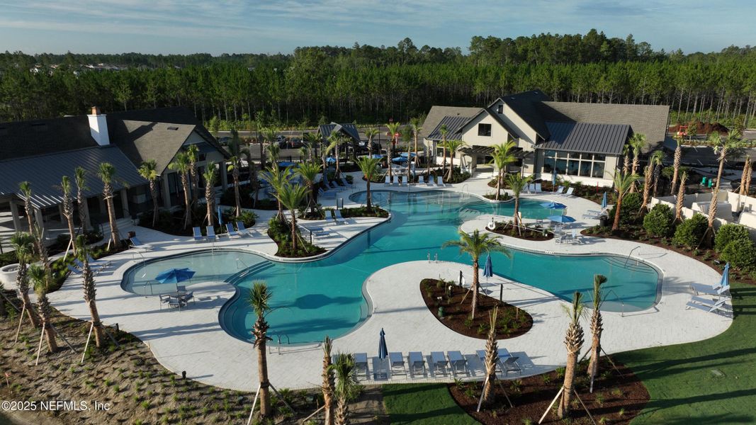 Community amenities in Tributary, Yulee (Image 5).