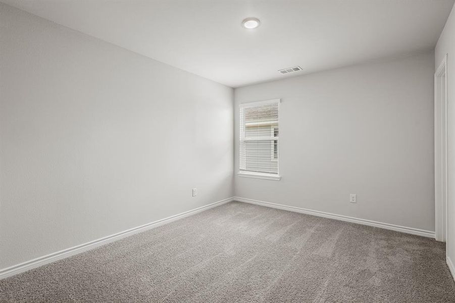 Spacious, unfurnished interior of a new home in Retreat at Fossil Creek, Fort Worth (Image 11). Spacious, unfurnished interior of a new home in Retreat at Fossil Creek, Fort Worth (Image 11).