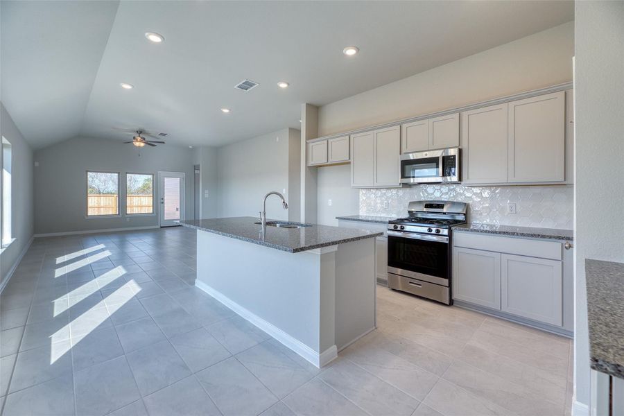 Furnished interior view inside a new home in Aldeana - Tejas Collection, Bonney (Image 10).