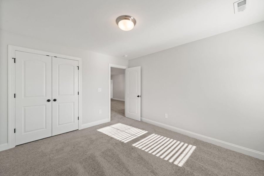Spacious, unfurnished interior of a new home in Chandler Ridge, McLeansville (Image 26). Spacious, unfurnished interior of a new home in Chandler Ridge, McLeansville (Image 26).