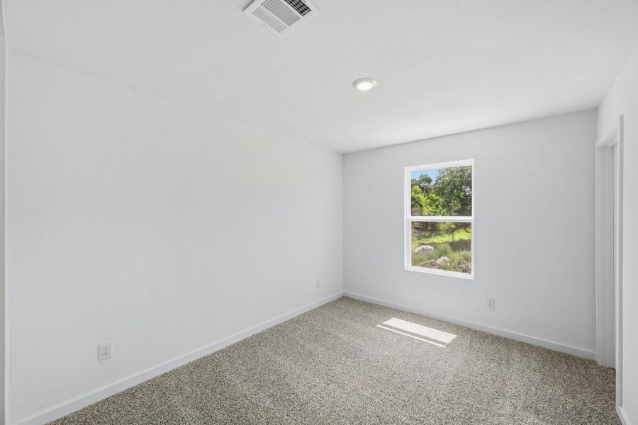 Spacious, unfurnished interior of a new home in Baron Village, Conroe (Image 9). Spacious, unfurnished interior of a new home in Baron Village, Conroe (Image 9).
