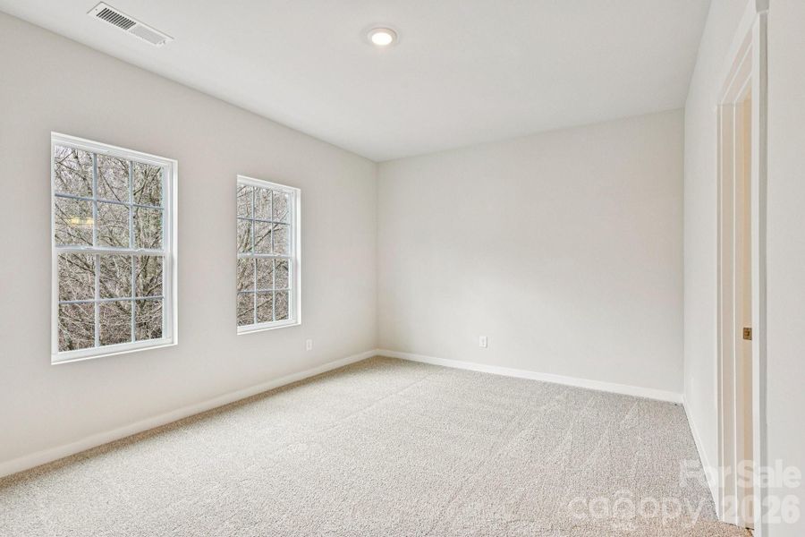 Spacious, unfurnished interior of a new home in Vanguard at Vermillion, Huntersville (Image 30). Spacious, unfurnished interior of a new home in Vanguard at Vermillion, Huntersville (Image 30).