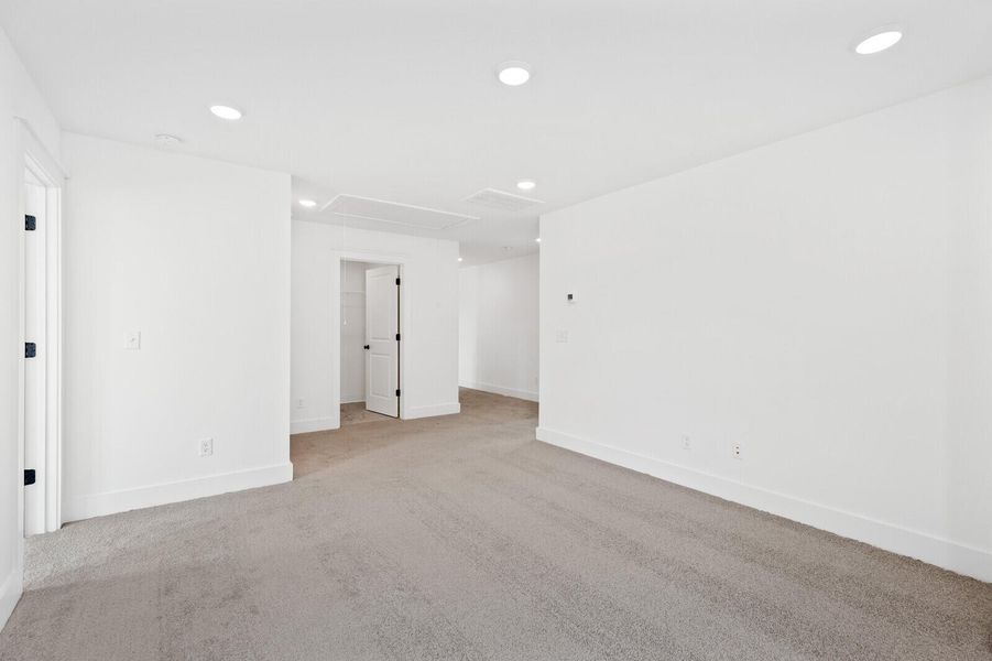 Spacious, unfurnished interior of a new home in , Summerville (Image 22). Spacious, unfurnished interior of a new home in , Summerville (Image 22).