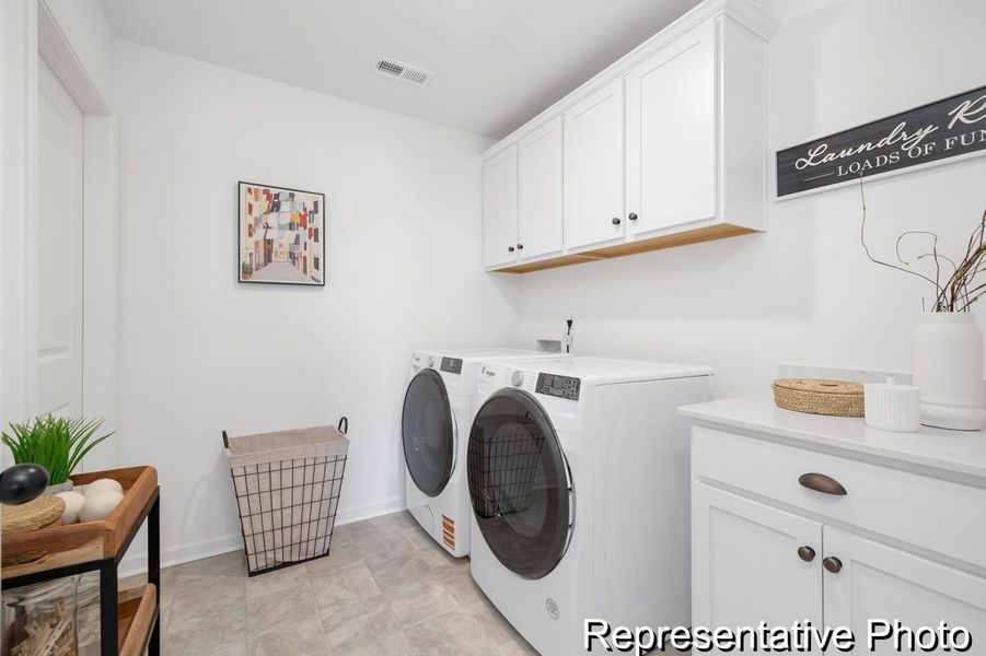 Furnished interior view inside a new home in Autumn Ridge, High Shoals (Image 25).