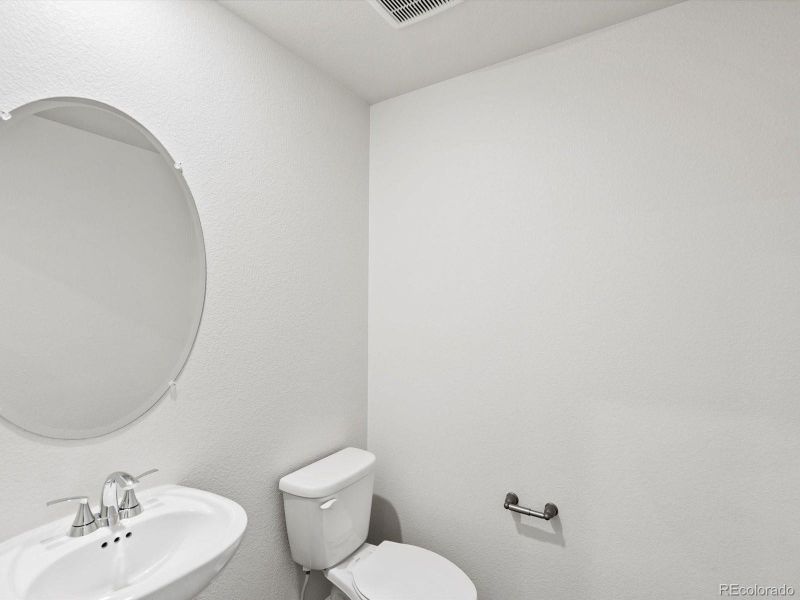 Image 22 of a home in Poudre Heights: The Meadow Collection.