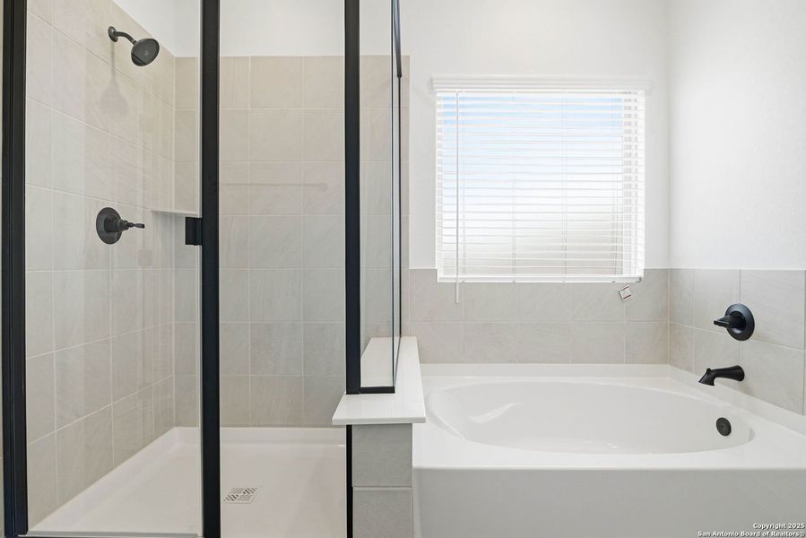 Image 27 of a home in Vista Ridge.