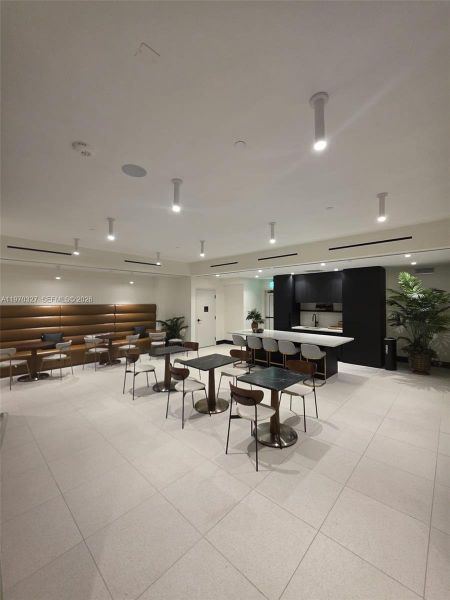 Community amenities in , Miami (Image 51).