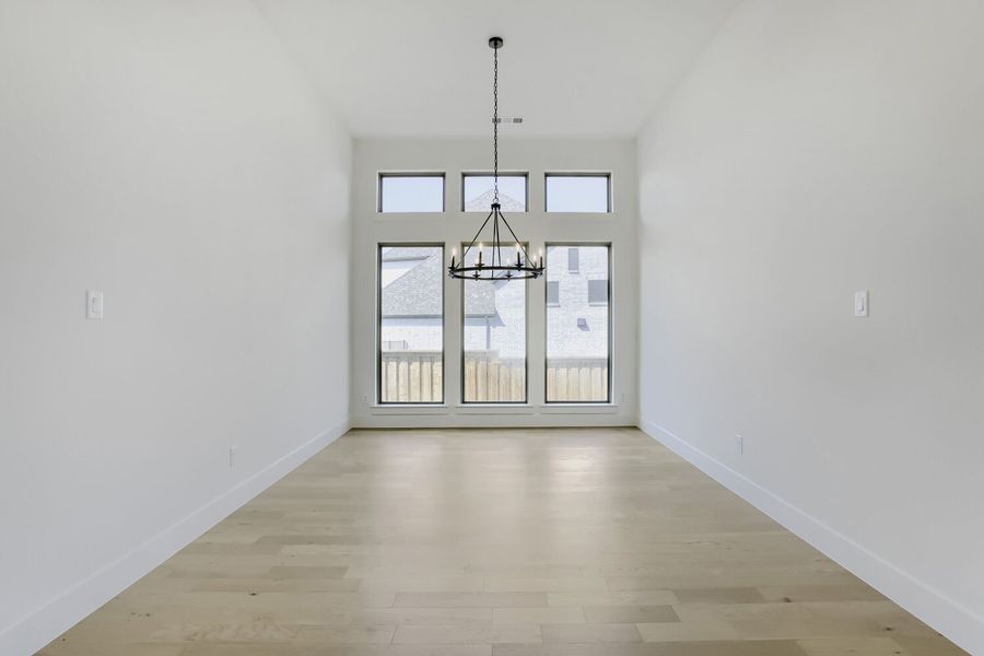 1105 Brookwood - Dining Area