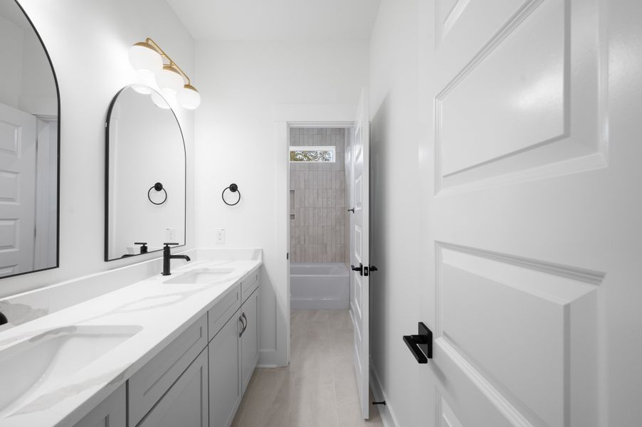 Representative furnished interior of a home built from the Kennedy by Hunter Quinn Homes in Mount Pleasant Homes, Mount Pleasant (Image 10).