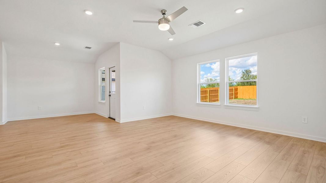 Spacious, unfurnished interior of a new home in Trails at Wildhorse, Austin (Image 21).